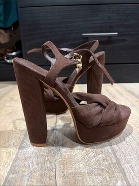 Express Brown Suede Knotted Platform Sandals